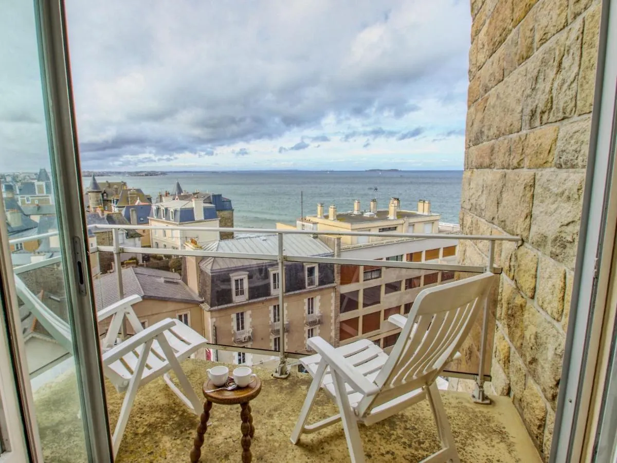 Apartment Les Terrasses-2 By Interhome Saint-Malo