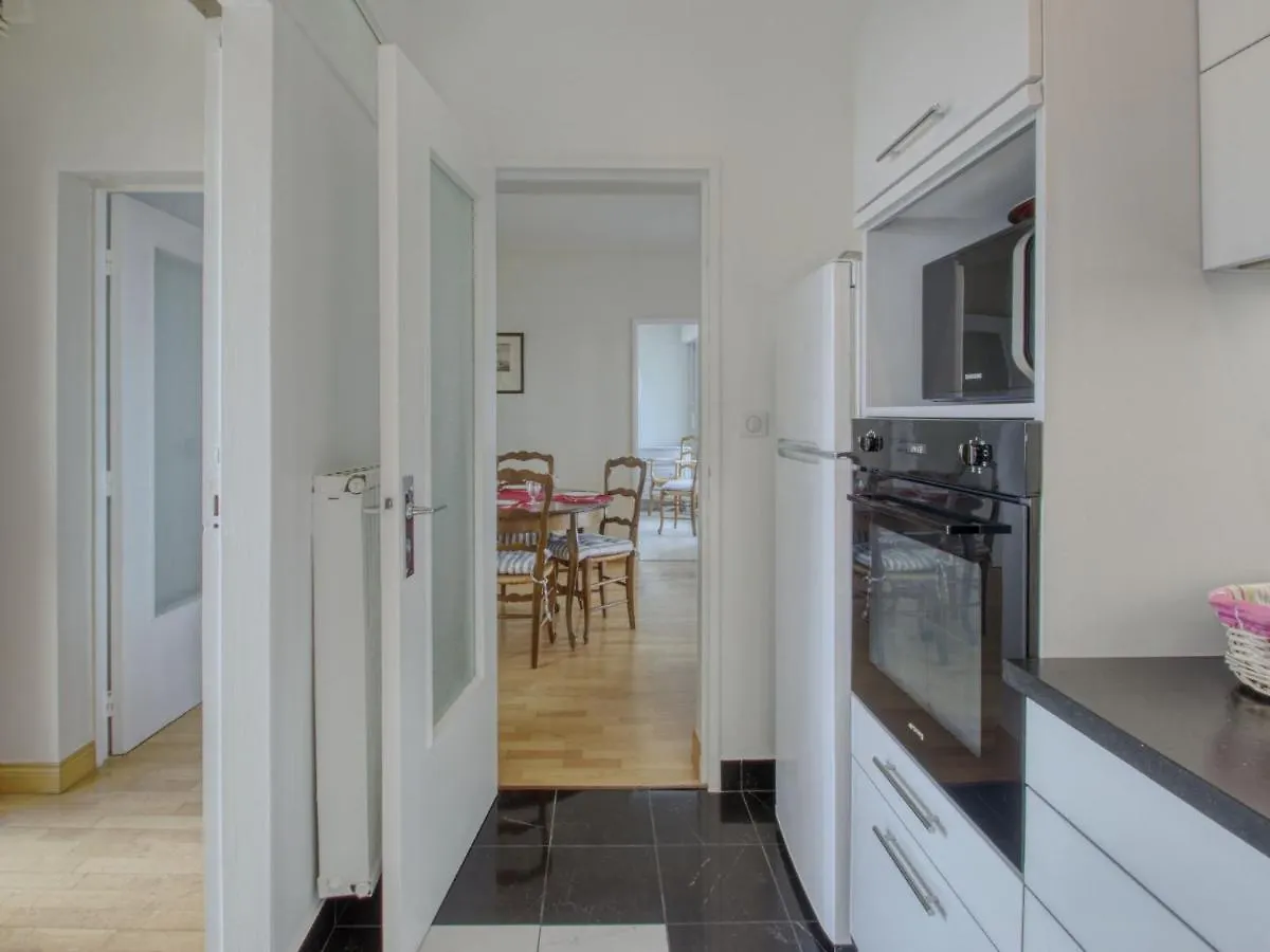 Apartment Les Terrasses-2 By Interhome Saint-Malo