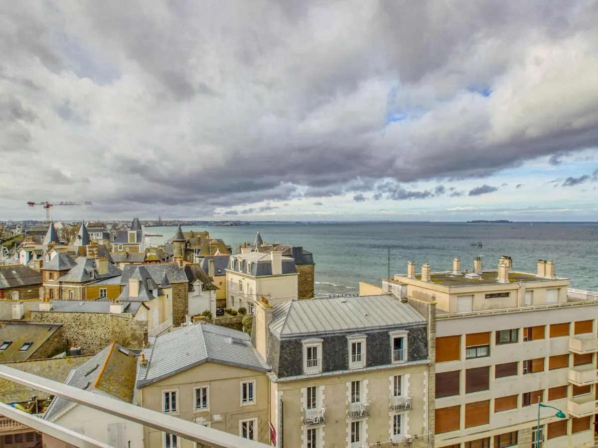Apartment Les Terrasses-2 By Interhome Saint-Malo