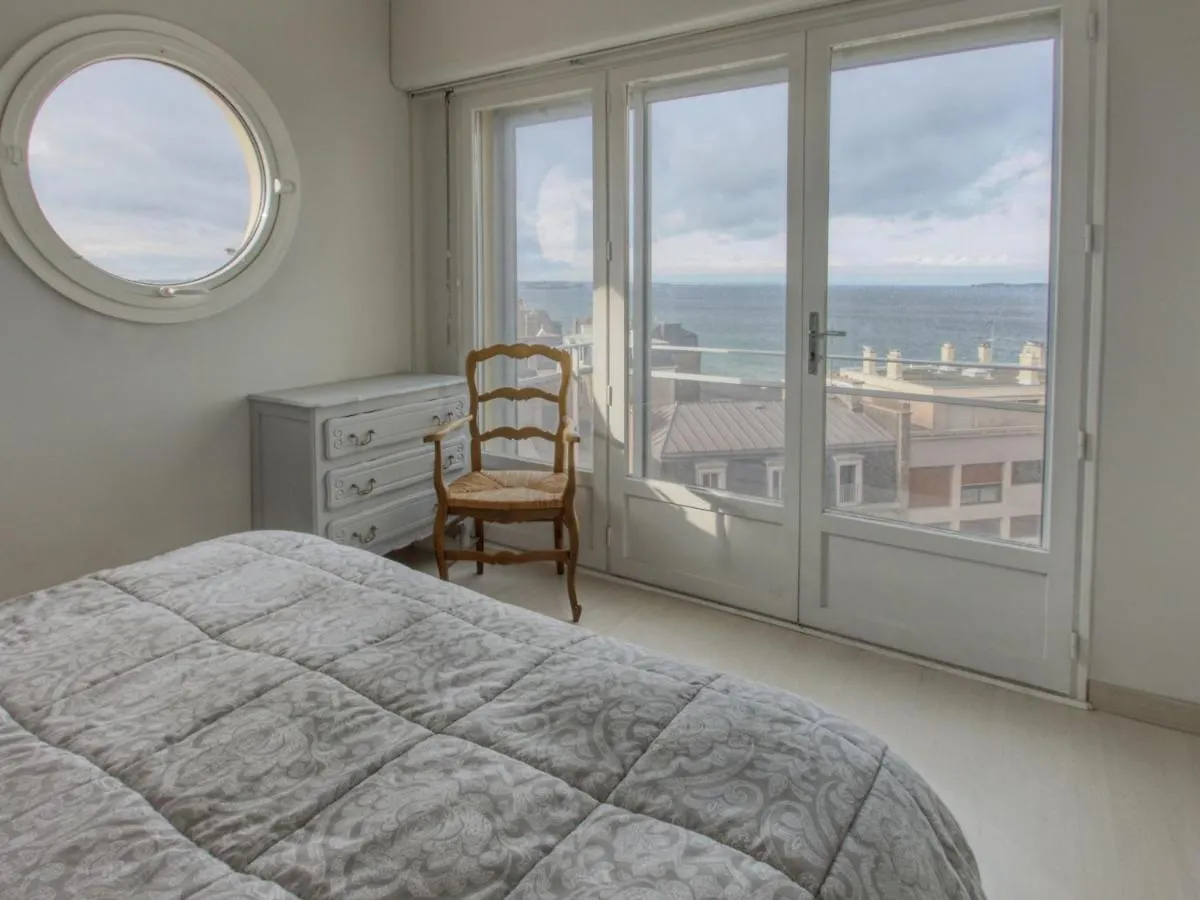 Apartment Les Terrasses-2 By Interhome Saint-Malo
