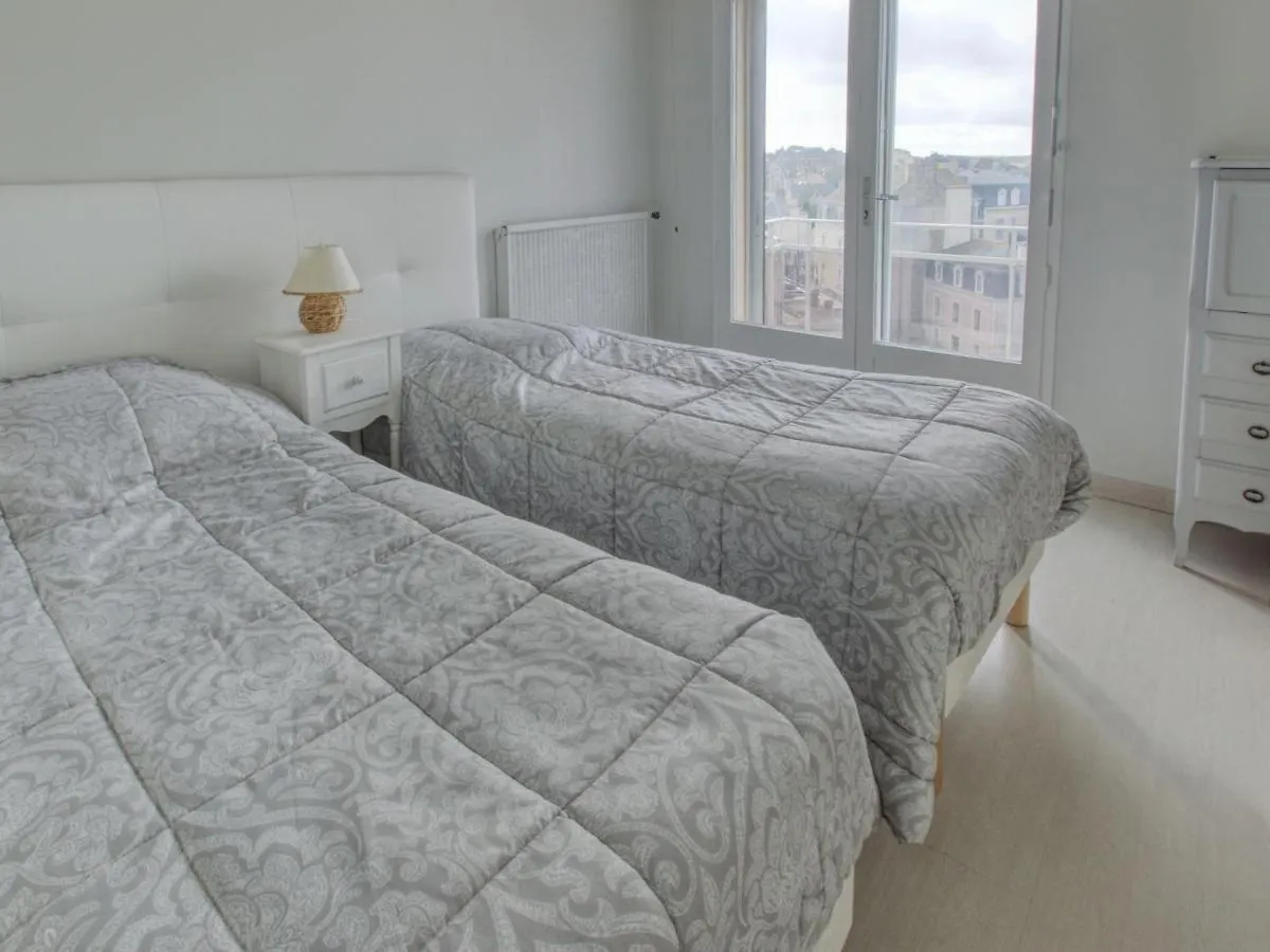 Apartment Les Terrasses-2 By Interhome Saint-Malo